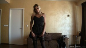 DP Klarisa Leone - Perry's DPs 8.mp4_snapshot_01.52.263