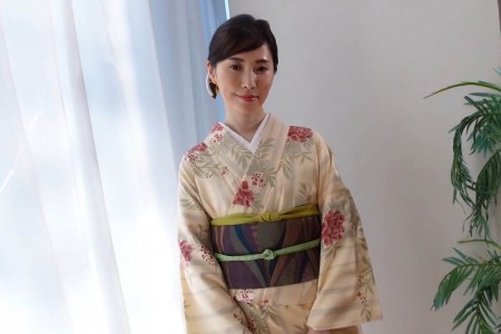 DP Mirei Imada - 010626_001_CARIB Invited by my friend's mom.mp4_snapshot_00.46.714