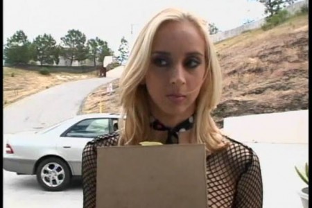 Kelly Wells – (Legend Video / Cutting...