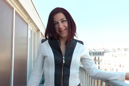 DP Nelly - 22ans.mp4_snapshot_00.03.24_[2015.11.29_18.26.03]