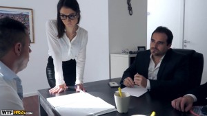 DP Valentina Bianco - Wild DP Sex in the Office (upd).mp4_snapshot_02.24.091