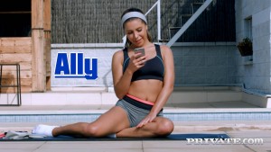 DP Ally Breelsen - Private Specials 138 Sexting Babes.mp4_snapshot_00.14.112