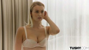 DP Natalia Starr - A DP With My Husband and Ex Boyfriend.mp4_snapshot_00.09_[2017.12.23_01.48.33]