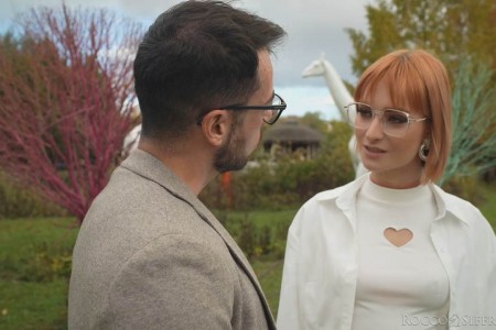 Dolly Dyson – (RoccoSiffredi) –...