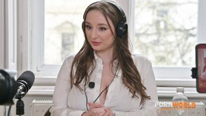 DP Amber Bloom - Stacked Influencer Takes BBC DP Pounding While Filming A Podcast GP3463.mp4_snapshot_01.55.207