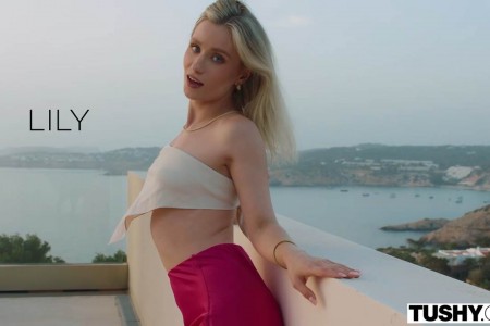 Lily Blossom – (Tushy) – Intoxicating...
