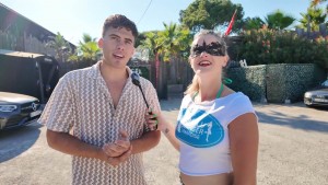 DP Alice de Paris - Alice experiences a major high in an outdoor spa!.mp4_snapshot_01.00.000