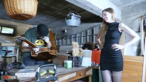 DP Alice Maze - Anal threesome with double penetration and for Alice Maze.mp4_snapshot_00.33.366